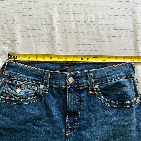 True Religion 34 Geno Relaxed Slim Jeans - Picture 11 of 14